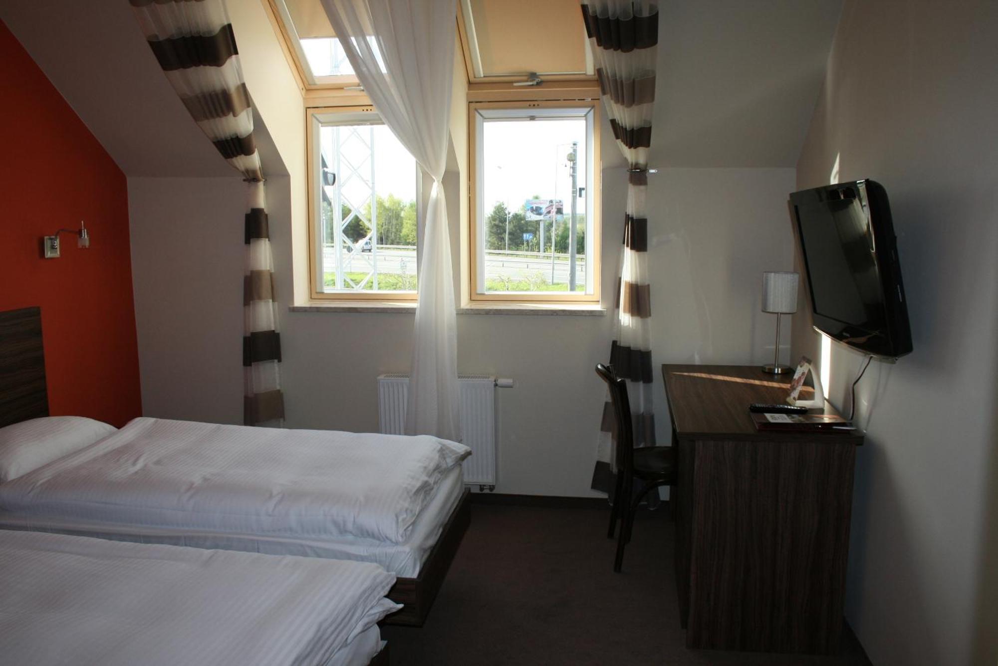 Taurus Aparthotel Ładna