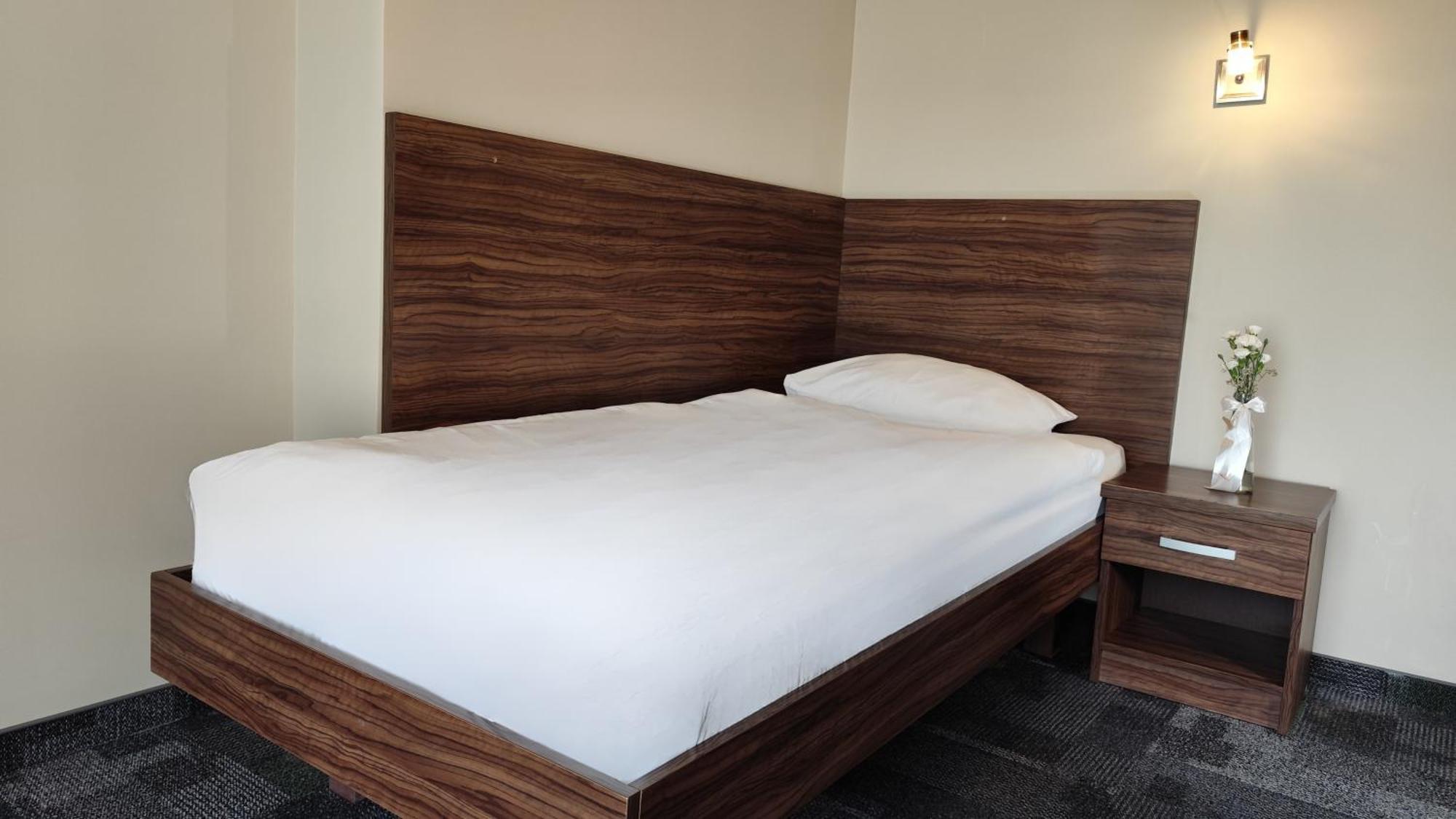 Aparthotel Taurus 3*